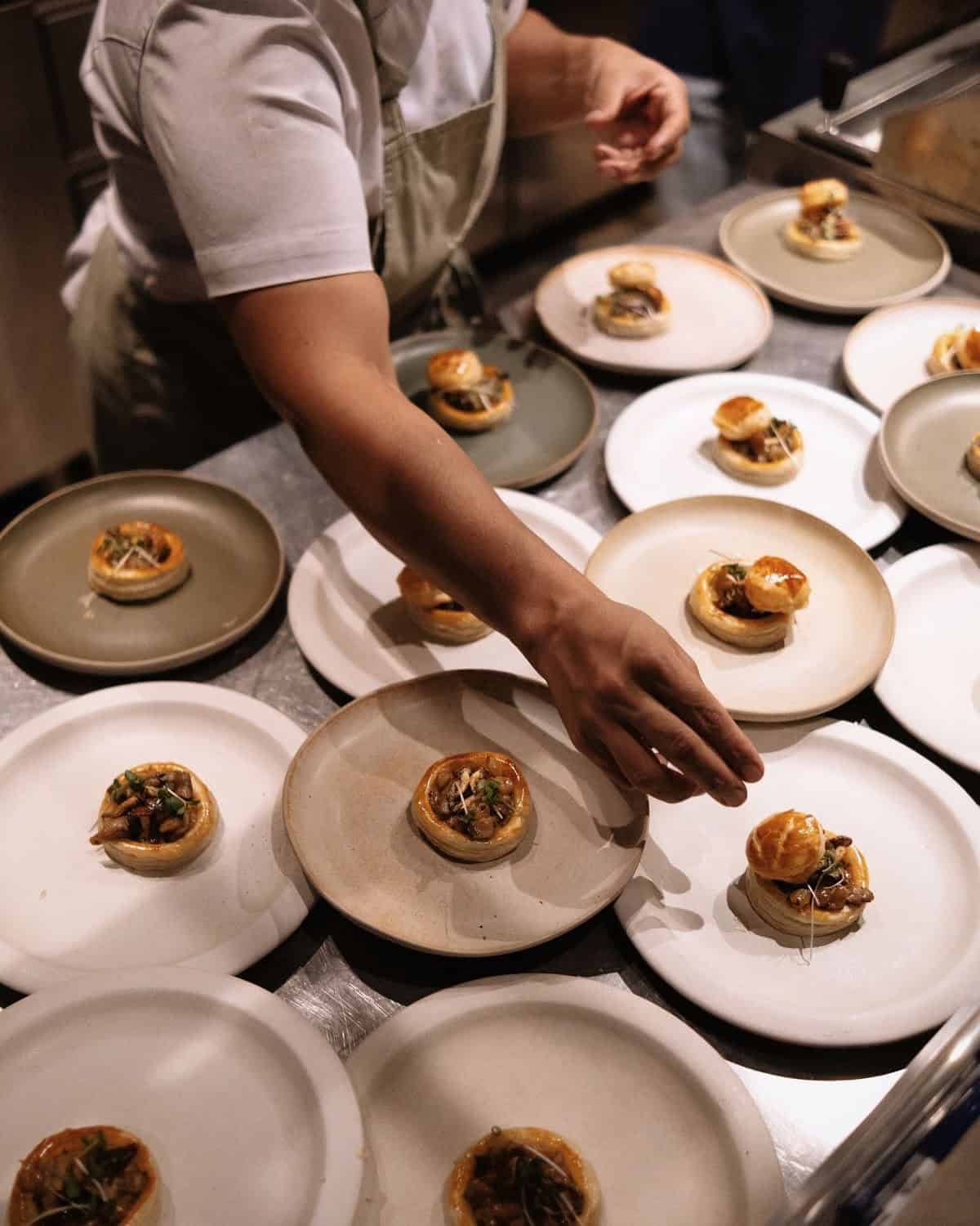 Meniurile degustare care definesc evenimentele premium