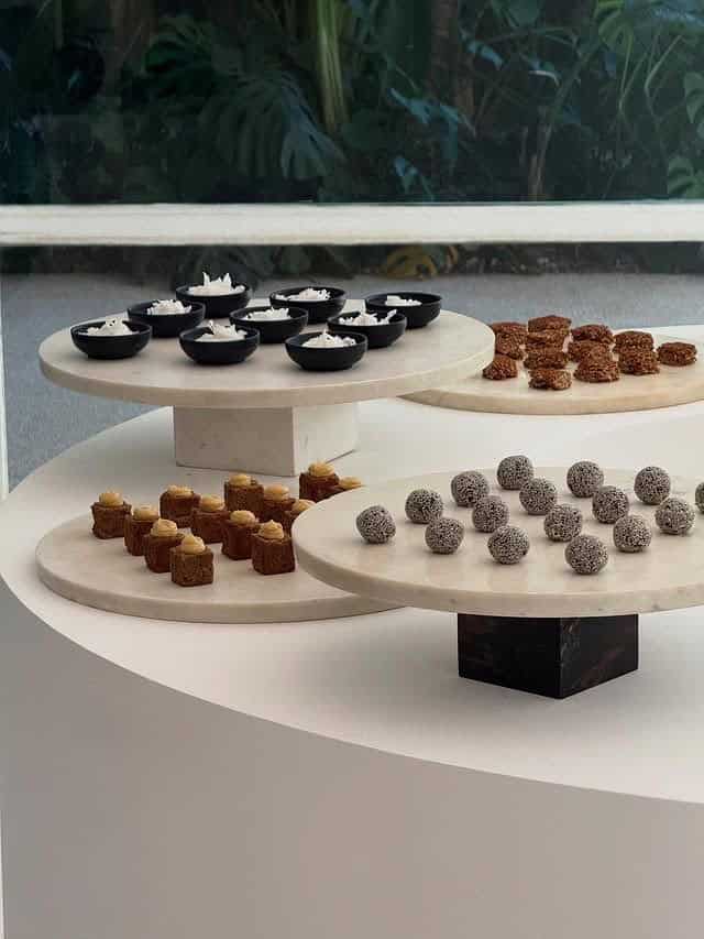 Candy Bar‑ul reinterpretat cu estetică minimalistă