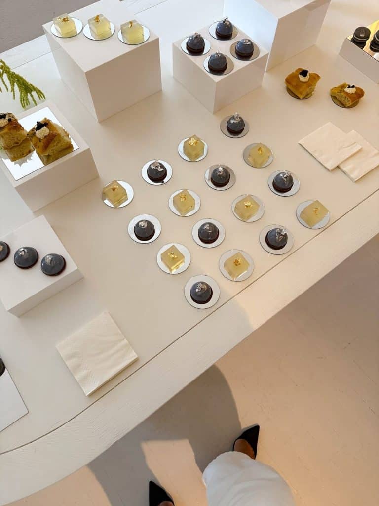 Candy Bar‑ul reinterpretat cu estetică minimalistă