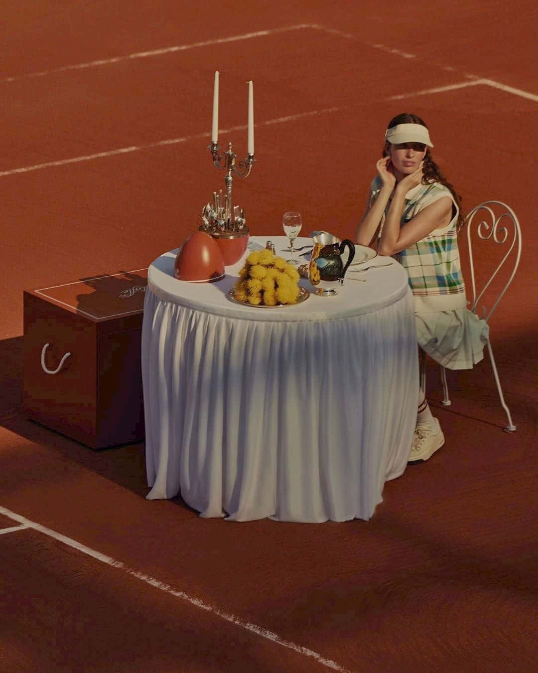 Evenimente pe teren de tenis – nou trend în 2026: cine elegante și petreceri cu design spectaculos