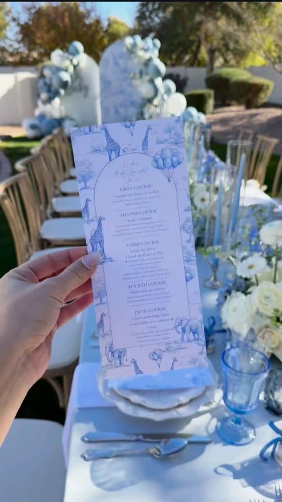 Povestea din spatele unui botez conceptual