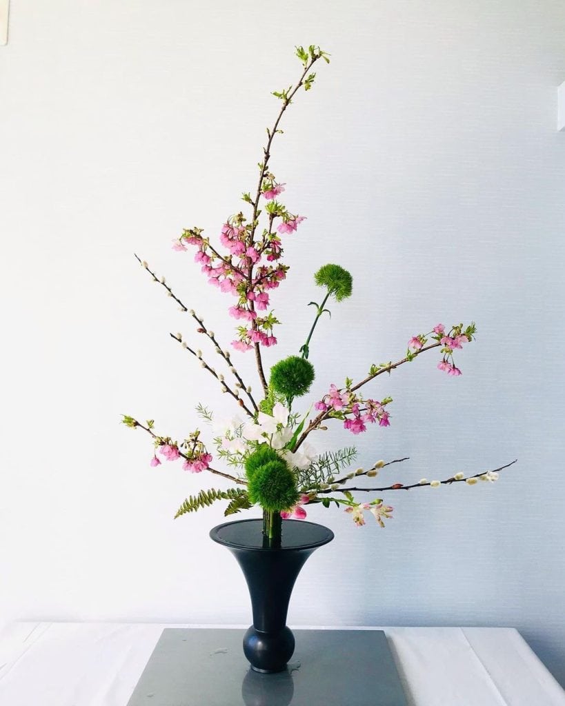 Aranjamente florale japoneze – arta ikebana și estetică florală pentru nunți și evenimente