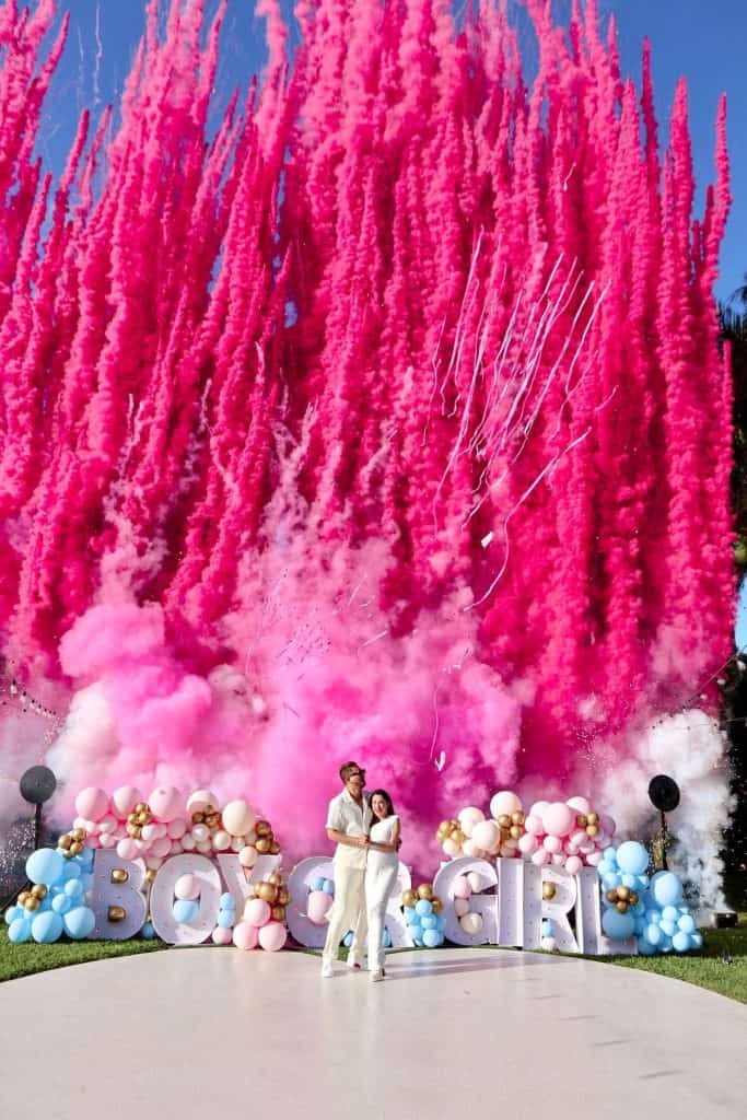 Gender Reveal Party: cum transformi o veste personală într-un moment cu impact