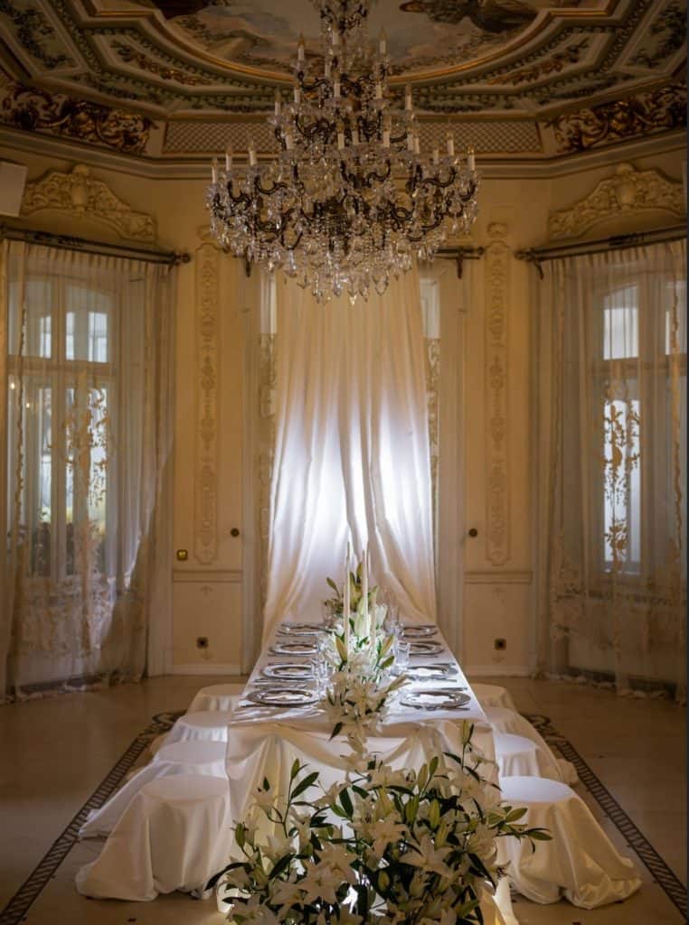 De ce locația este mai importantă decât decorul într-un eveniment premium