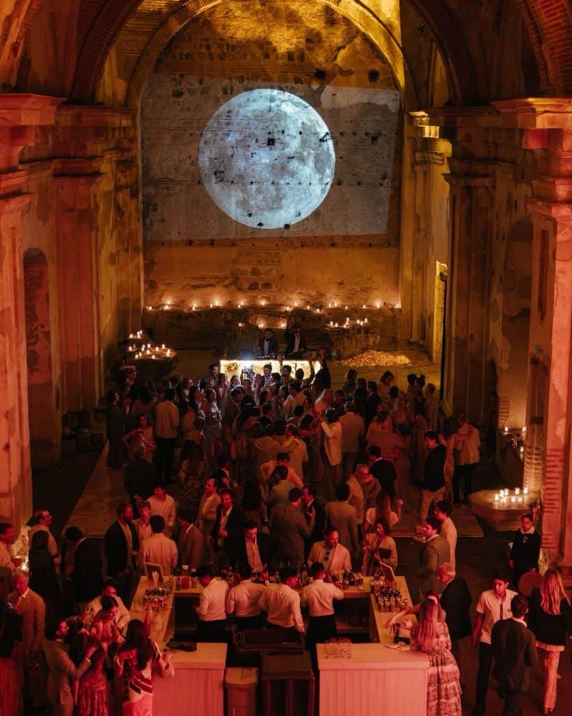 De ce locația este mai importantă decât decorul într-un eveniment premium