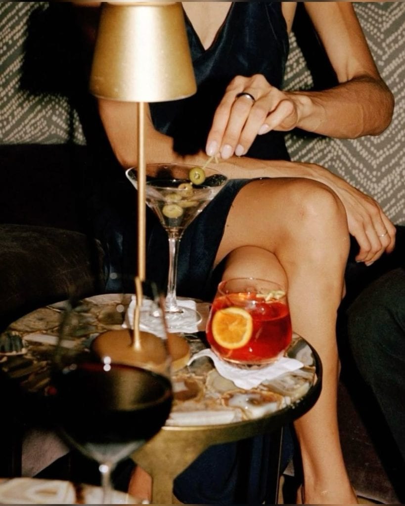Mixologist experience: detaliul care schimbă dinamica unui eveniment